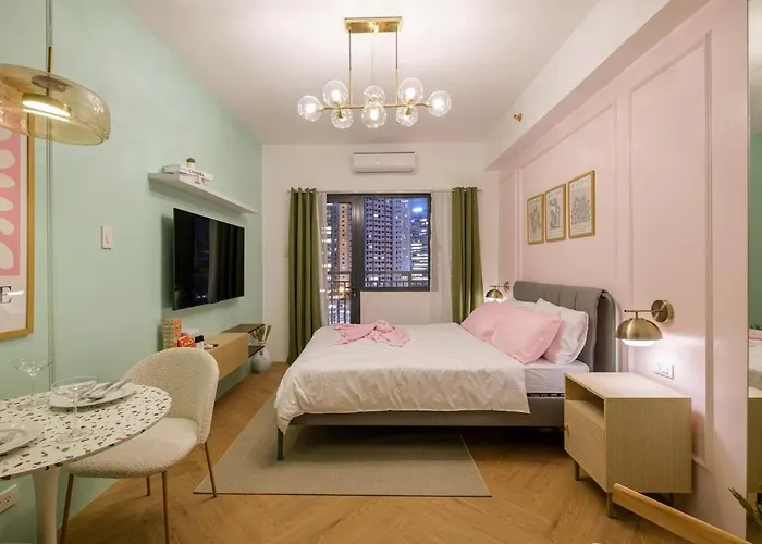Apartment Blush Haven With Netflix, Wifi And Balcony Near Glorietta Manila